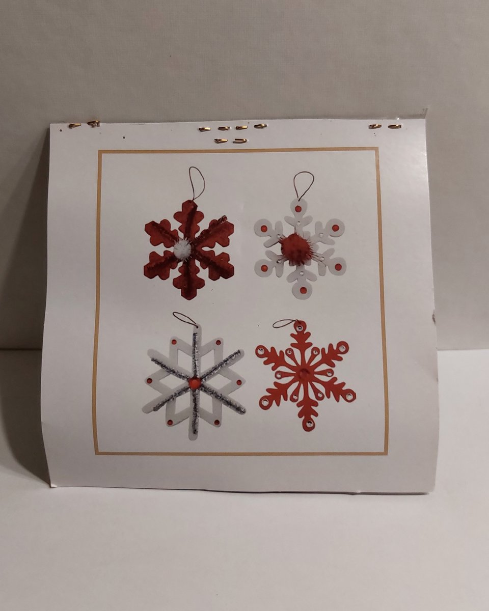 Kerst Knutselset - Maak je eigen sneeuwvlokjes! - 4 stuks | Rood - Schuim - Knutselset Kerstmis - Knutselset Kinderen - Kerstknutselen